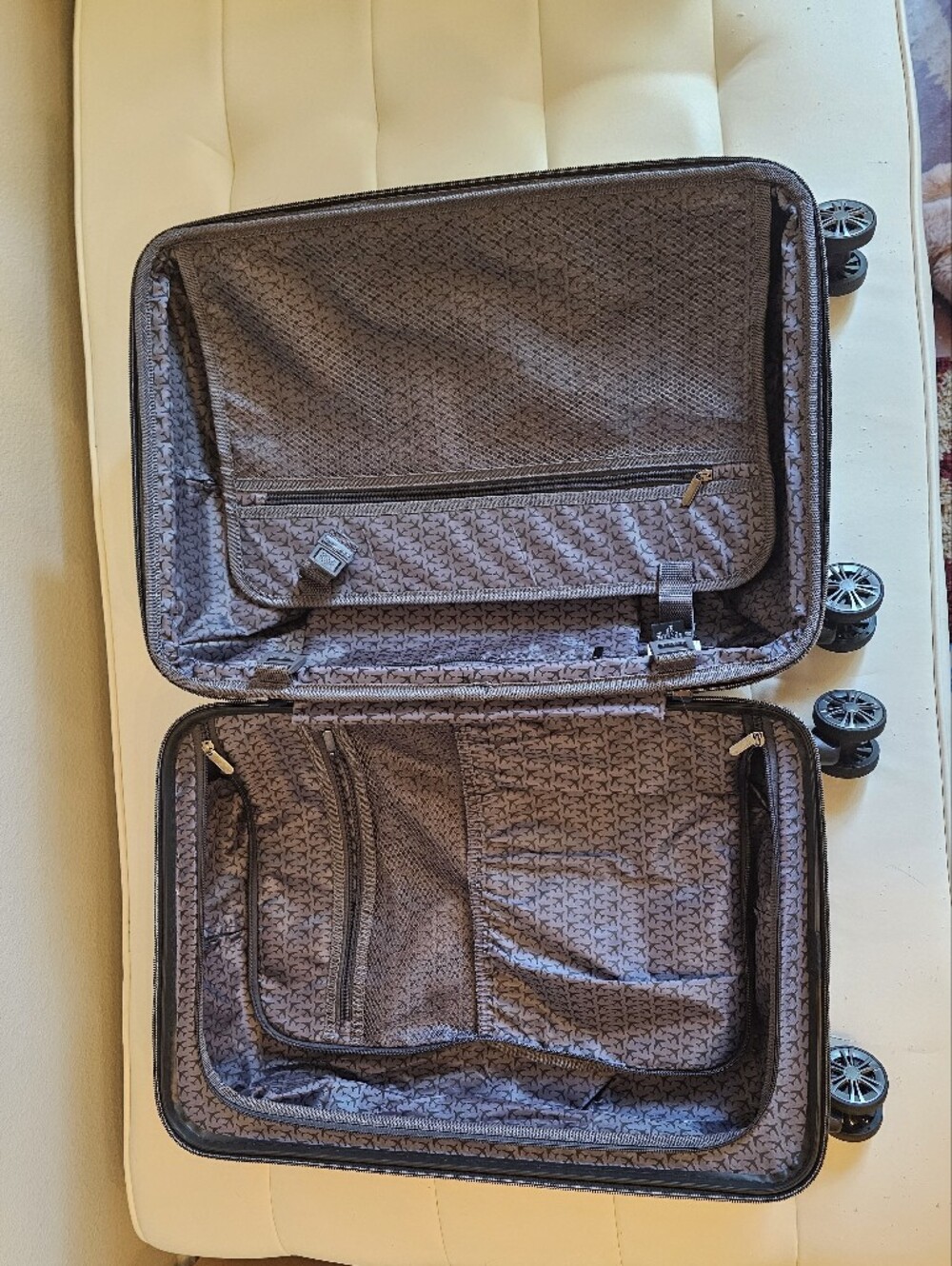 Kenneth Cole Rose Gold Hardside Carry-On Spinner Suitcase 20" - Picture 8 of 12